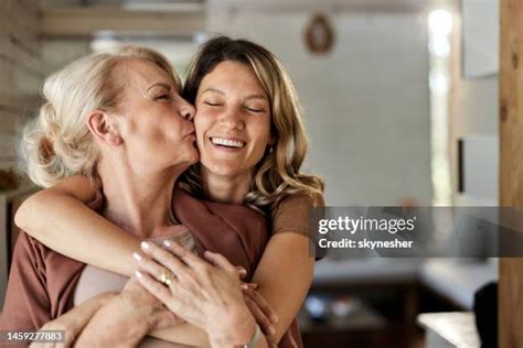 mom and daughter images|613,253 Mom And Daughter Stock Photos & High